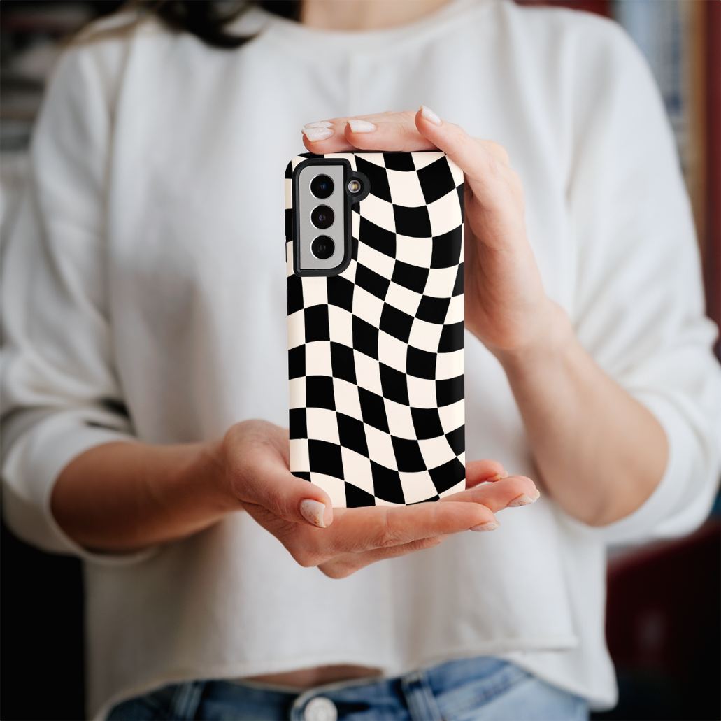 Onyx Wavy Checkers II Galaxy Case