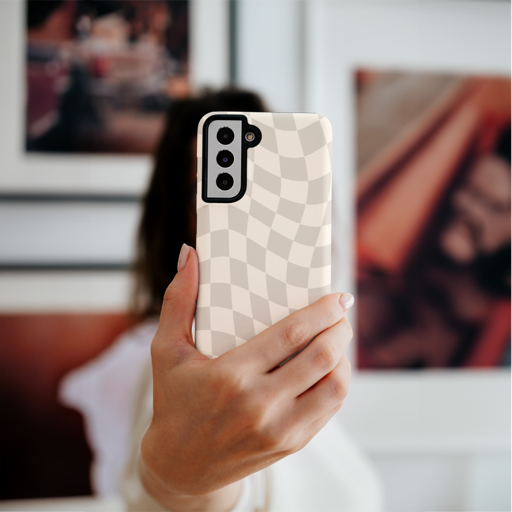 Vanilla Wavy Checkers II Galaxy Case