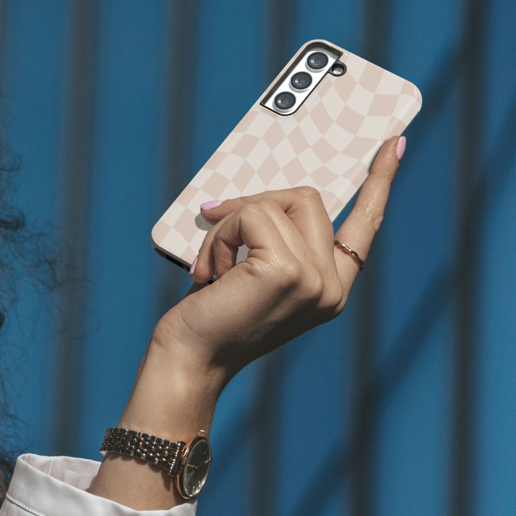 Almond Wavy Checkers II Galaxy Case