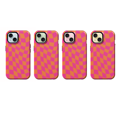 Sunkissed Wavy Checkers Phone Case